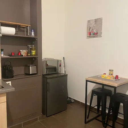 La Pirouette*wifi*proche Gare Sncf شقة *